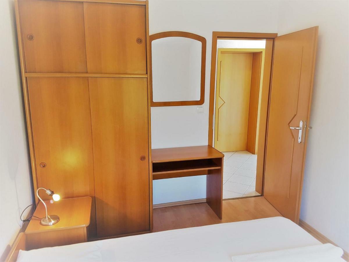 Vrtlici Apartment Stara Novalja