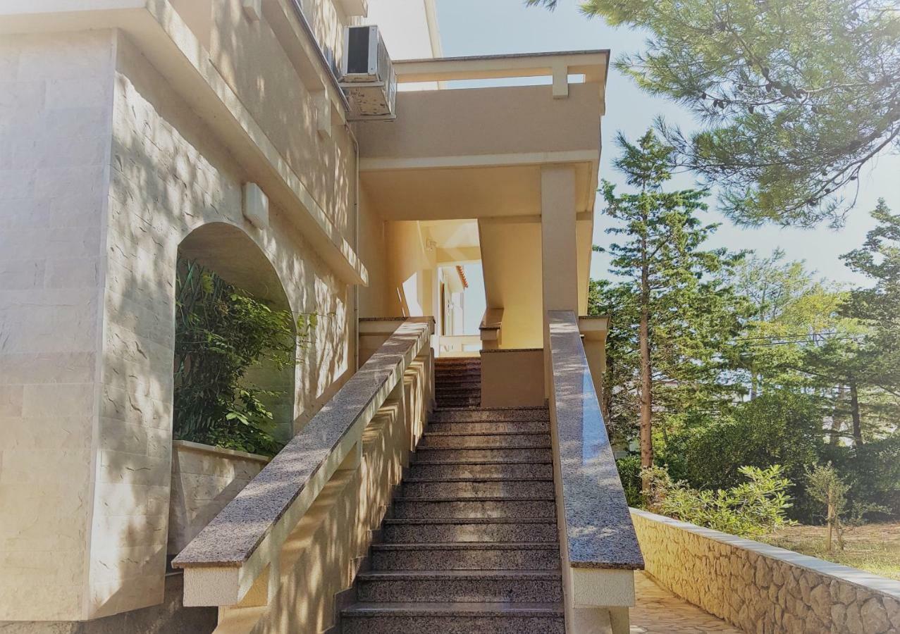 Vrtlici Apartment Stara Novalja